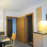 In With Mountain Views Apartment Flachau