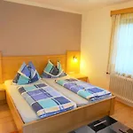 Apartment In With Mountain Views Flachau
