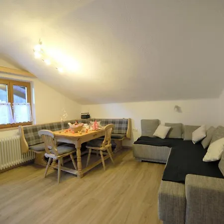 In With Mountain Views Apartment *